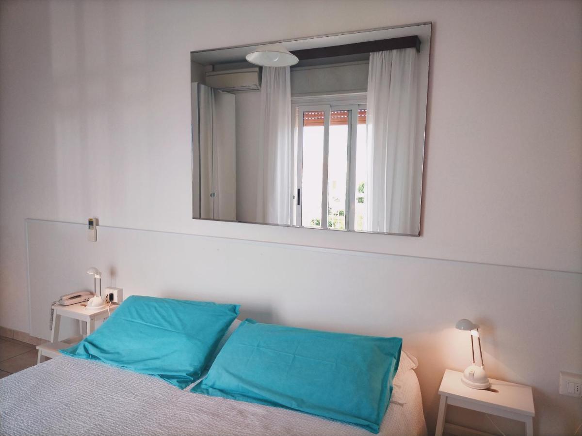 Le Petit Hotel Лідо-ді-Єзоло Екстер'єр фото