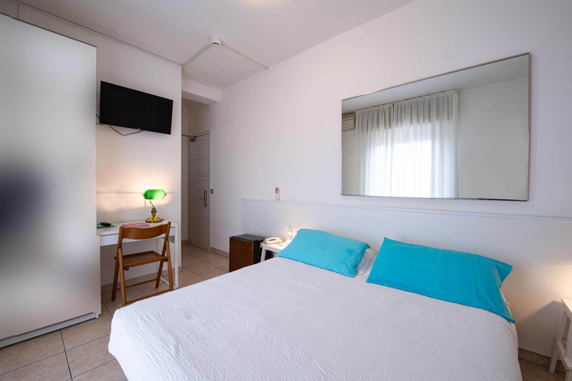 Le Petit Hotel Лідо-ді-Єзоло Екстер'єр фото