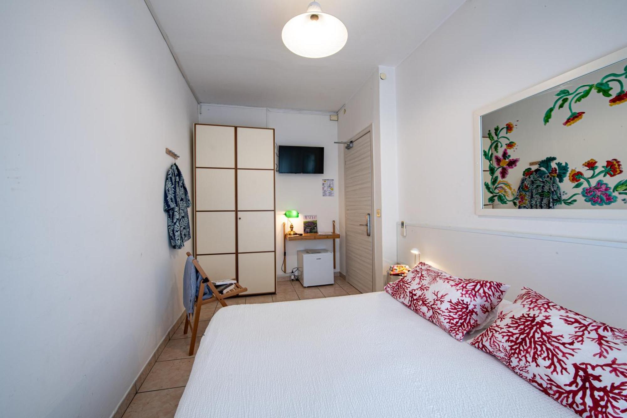 Le Petit Hotel Лідо-ді-Єзоло Екстер'єр фото